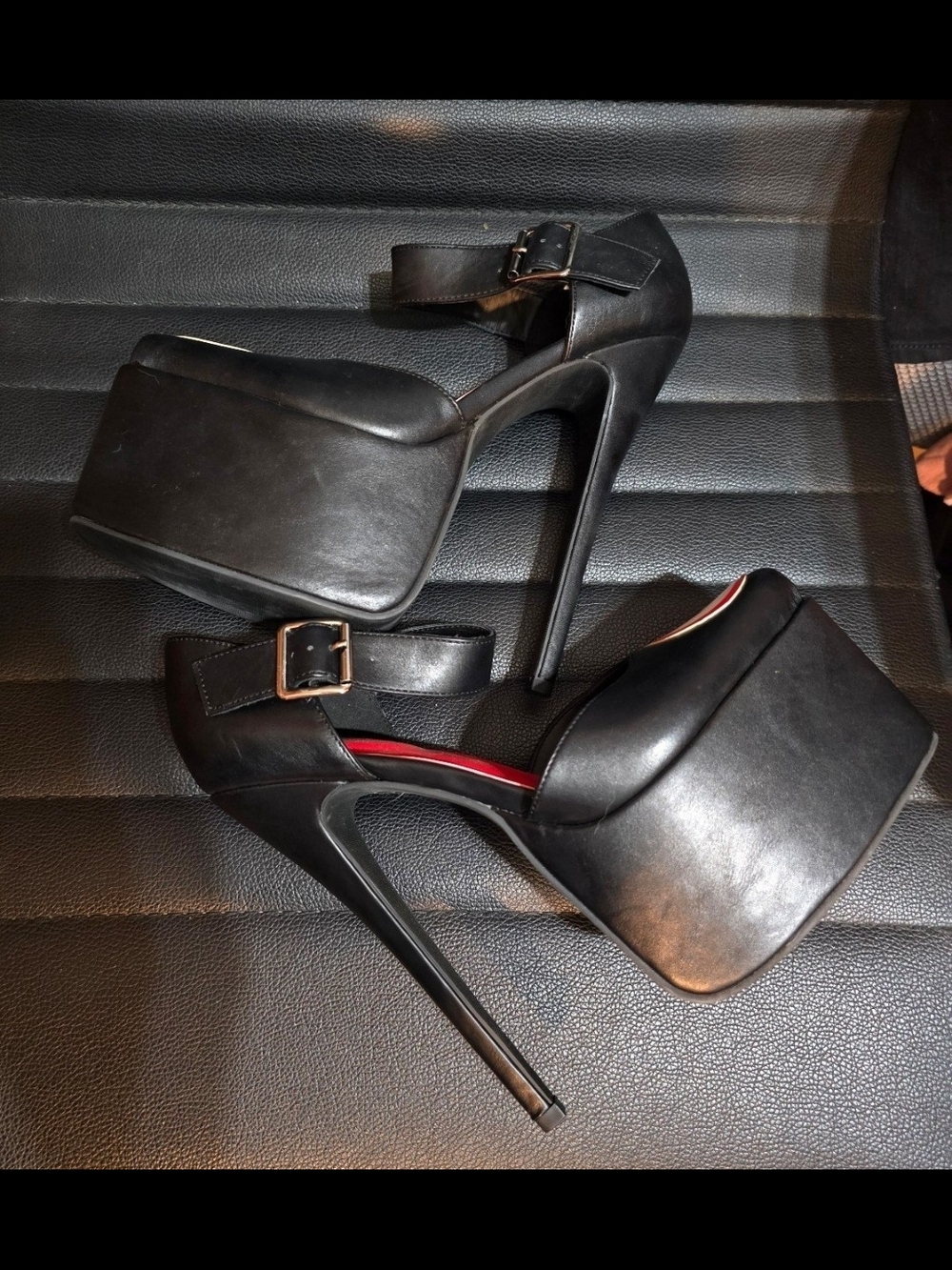 Dolls Kill x Marilyn Manson Platform Heels 10 - Picture 3 of 7